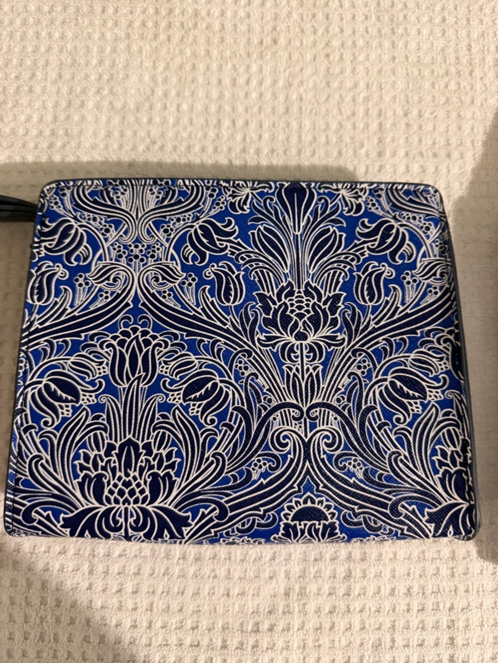 Liberty of London Blue Floral Wristlet - Picture 3 of 4